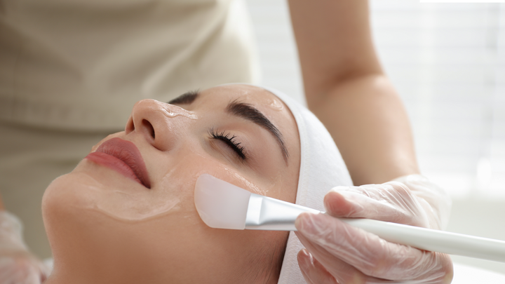 Decoding Chemical Peels: Types, Benefits, and Choosing the Right Peel for Your Skin
